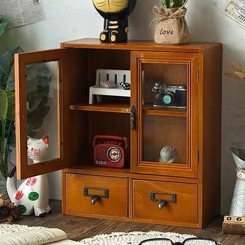 앤틱 미니 서랍장 하나로 책상 정리와 인테리어 효과를 동시에!